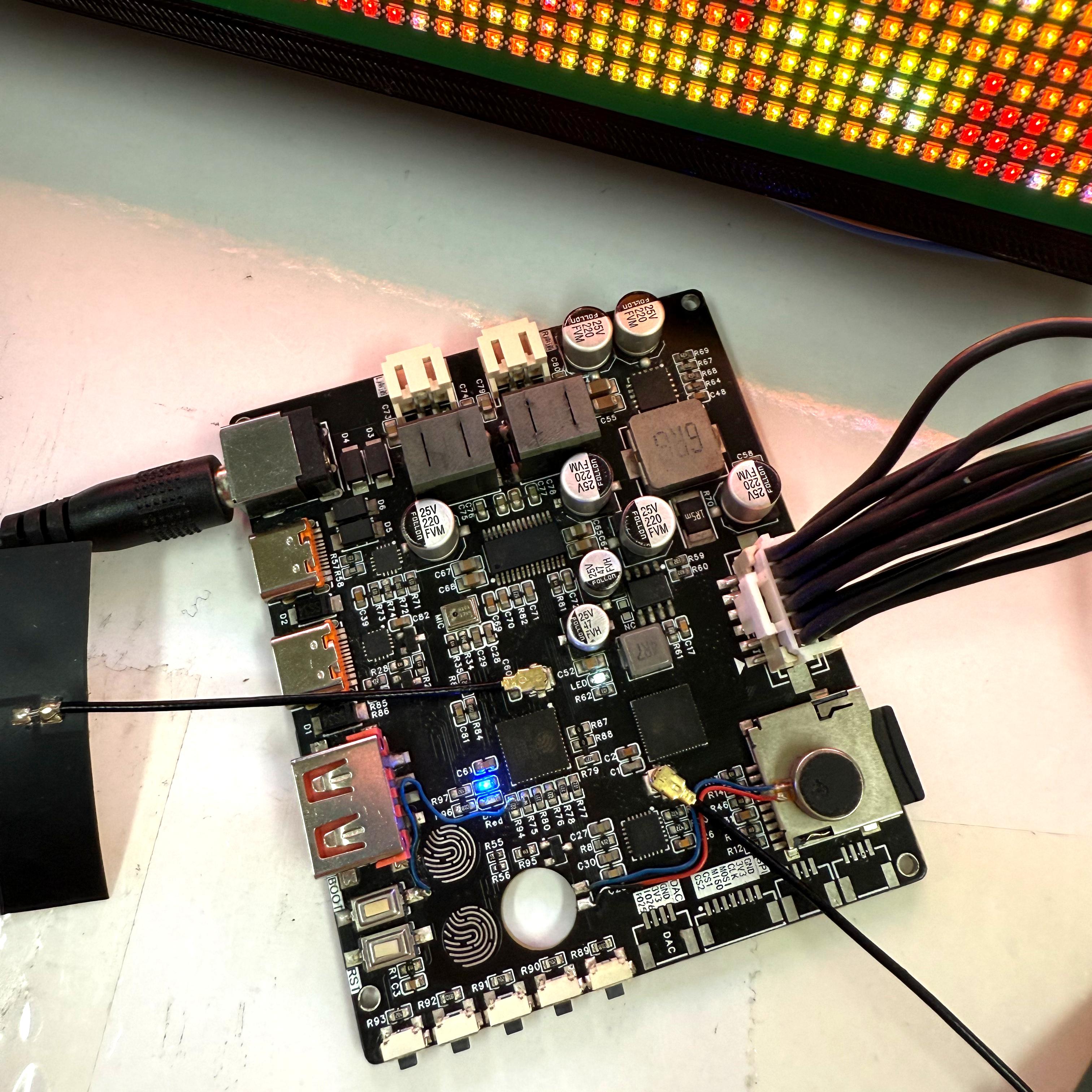 幻彩音响（H604A）